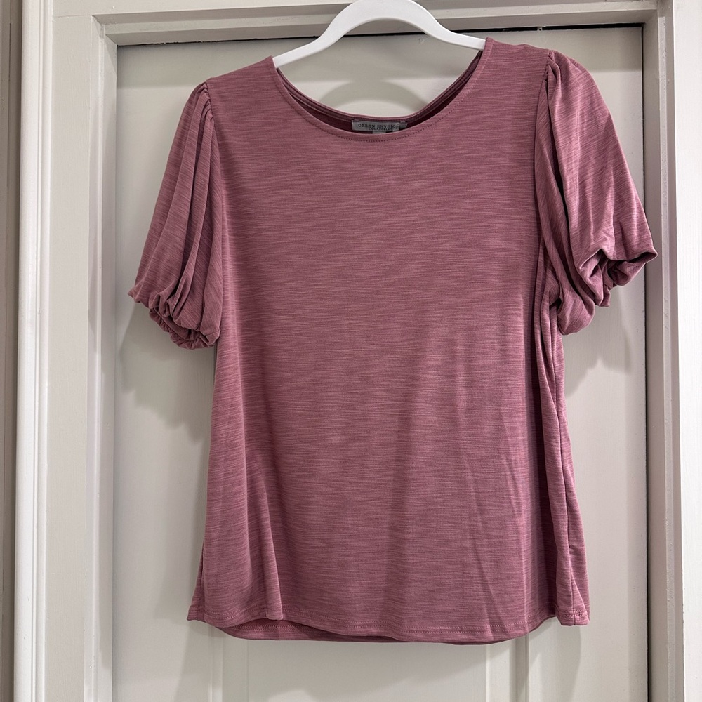Green Envelope Bubble Sleeve Top